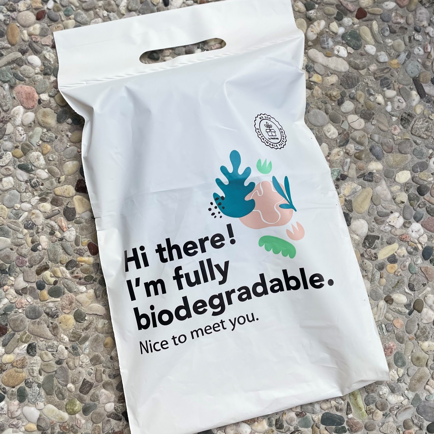 Wir verwenden komplett biologisch abbaubare Versandtüten